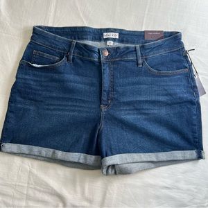 Ava & Viv High-Rise Midi Denim Shorts - 18W NWT